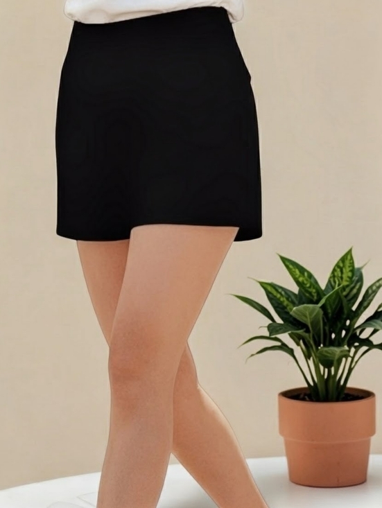 Forever 21 Pants - 🌴Short "Dressy Shorts" by Forever 21